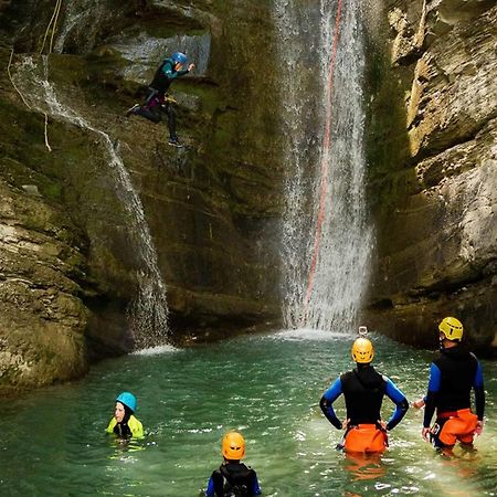 Le Bleu Du Lac 3 Etoiles - Secteur Recherche, Calme & Familiale, A 300M Du Lac & De La Vieille Ville, Garage Prive Annecy Luaran gambar
