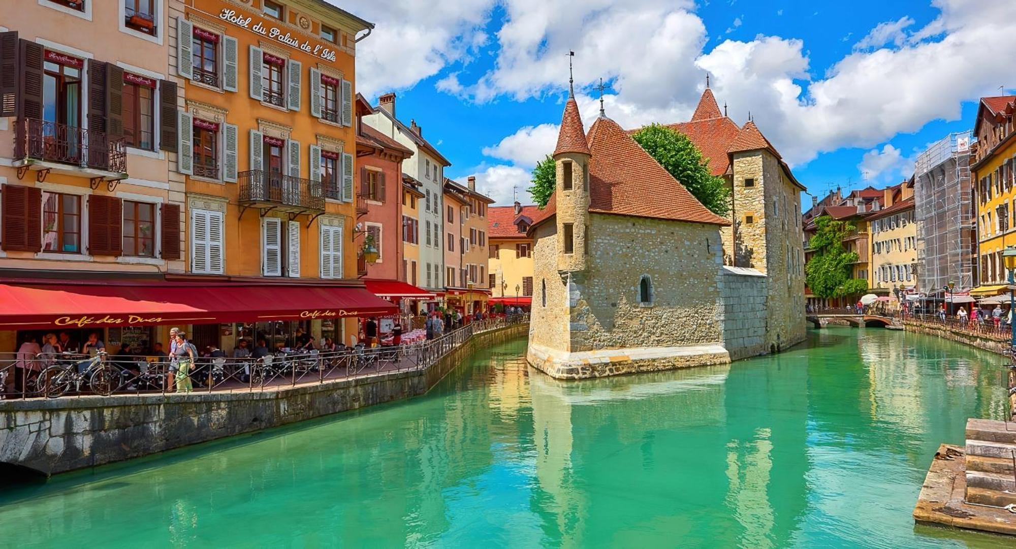 Le Bleu Du Lac 3 Etoiles - Secteur Recherche, Calme & Familiale, A 300M Du Lac & De La Vieille Ville, Garage Prive Annecy Luaran gambar